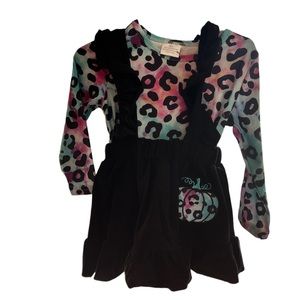 NWT 2 PC long sleeve shirt and skirt set